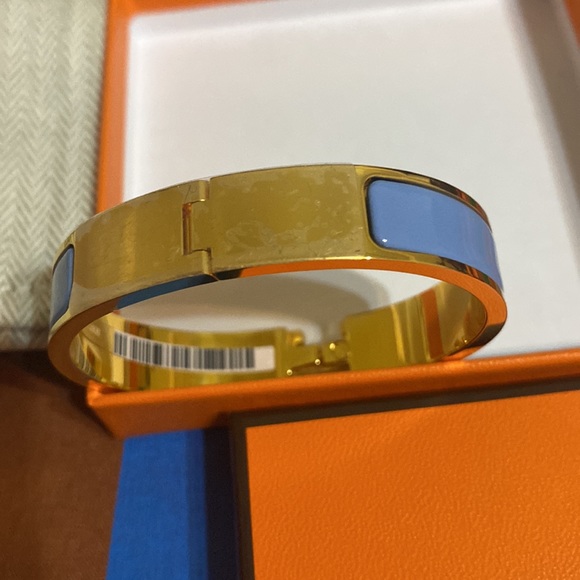 RARE HERMÈS CLIC H BRACELET - Picture 13 of 17